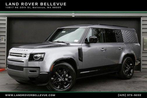 2024 Land Rover Defender P400 Outbound