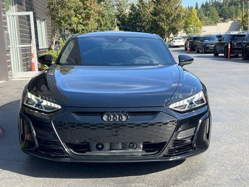 2024 Audi RS e-tron GT Base