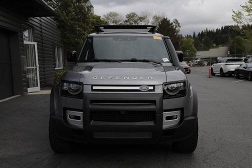 Eiger Grey 2023 Land Rover Defender SE