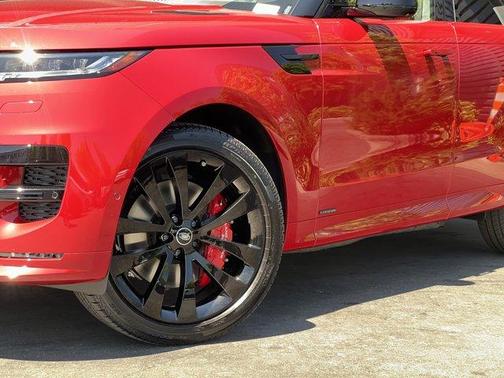 2025 Land Rover Range Rover Sport P550 Autobiography