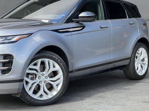 2021 Land Rover Range Rover Evoque R-Dynamic SE