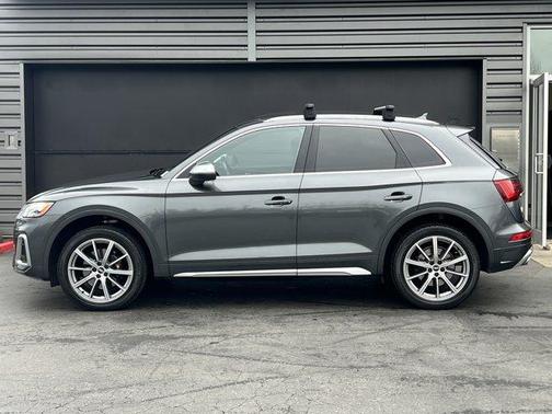 2022 Audi SQ5 3.0T Premium Plus