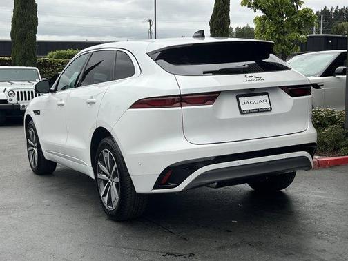 2025 Jaguar F-PACE P250 R-Dynamic S
