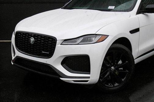 2025 Jaguar F-PACE P250 R-Dynamic S