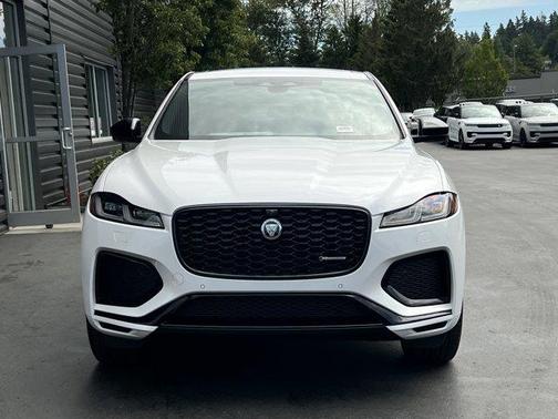 2025 Jaguar F-PACE P250 R-Dynamic S