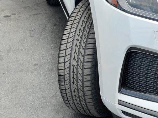 2025 Jaguar F-PACE P250 R-Dynamic S