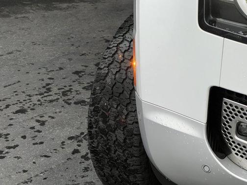 2023 Land Rover Defender 110 S