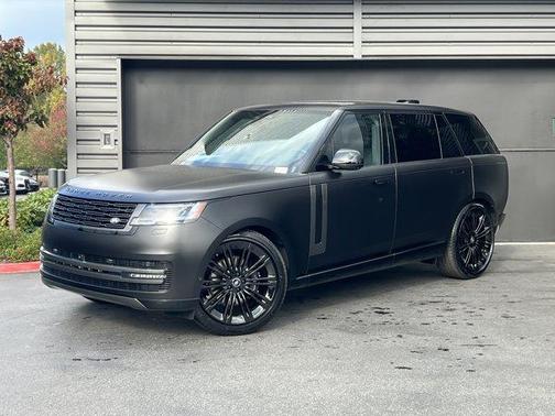 2025 Land Rover Range Rover P400 SE 7 Seat