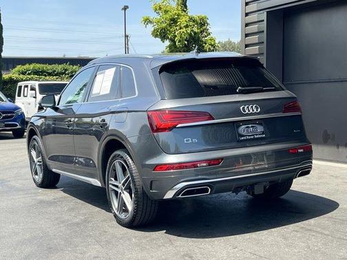 2024 Audi Q5 e 55 S line quattro Premium