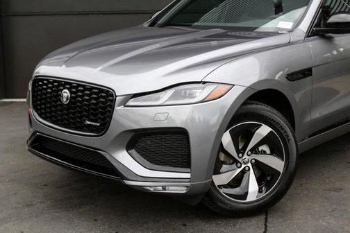 2025 Jaguar F-PACE P250 R-Dynamic S