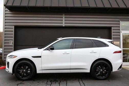2024 Jaguar F-PACE P250 R-Dynamic S