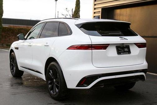 2024 Jaguar F-PACE P250 R-Dynamic S