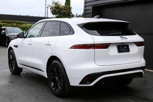 2025 Jaguar F-PACE P250 R-Dynamic S