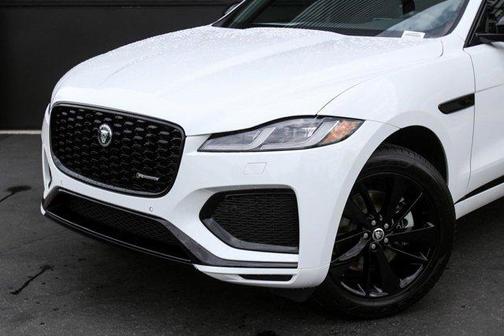 2025 Jaguar F-PACE P250 R-Dynamic S