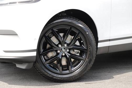 Fuji White 2026 Land Rover Range Rover Velar P250 S