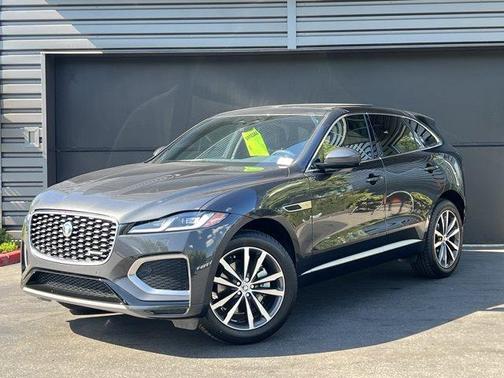2025 Jaguar F-PACE P250 R-Dynamic S