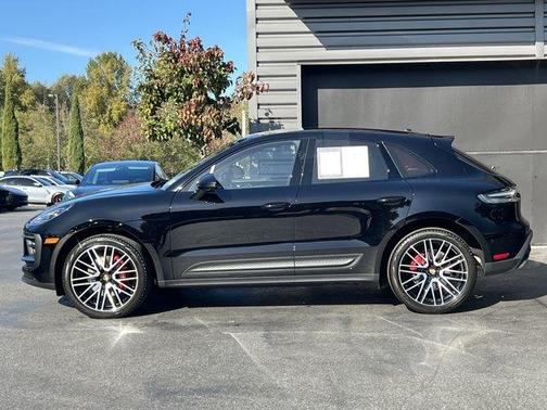 2024 Porsche Macan S