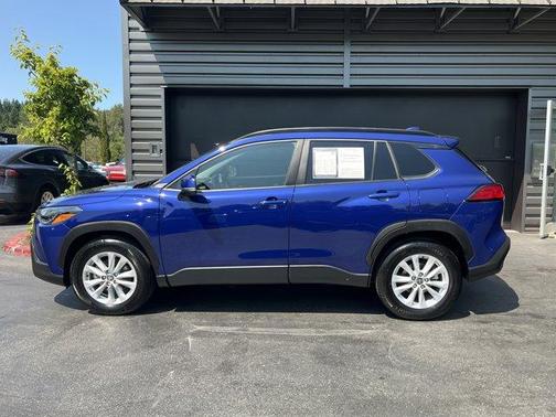 2022 Toyota Corolla Cross LE