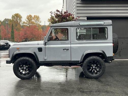 1987 Land Rover Defender 