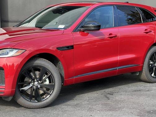 2025 Jaguar F-PACE P250 R-Dynamic S