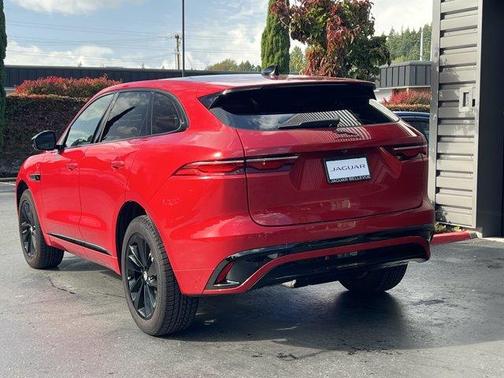 2025 Jaguar F-PACE P250 R-Dynamic S