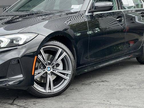 2024 BMW 330 i