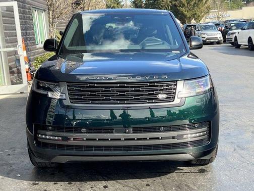 2025 Land Rover Range Rover P530 SE 7 Seat