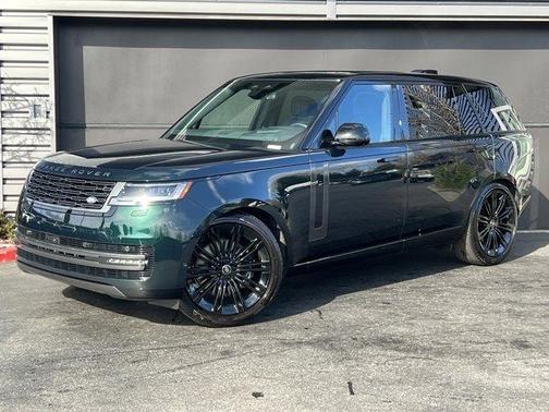 2025 Land Rover Range Rover P530 SE 7 Seat