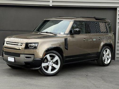 2025 Land Rover Defender P400 X-Dynamic SE