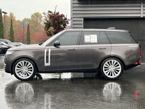 2023 Land Rover Range Rover First Edition