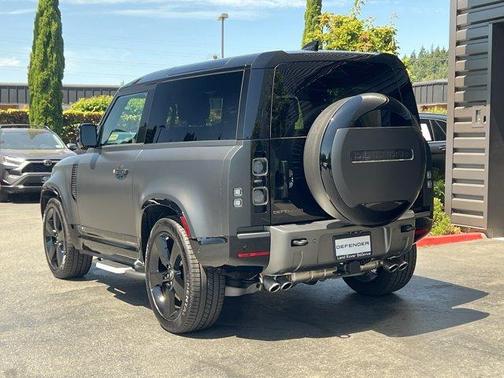 2024 Land Rover Defender P525 Carpathian Edition