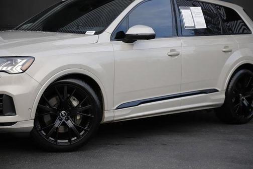 2021 Audi Q7 55 Prestige