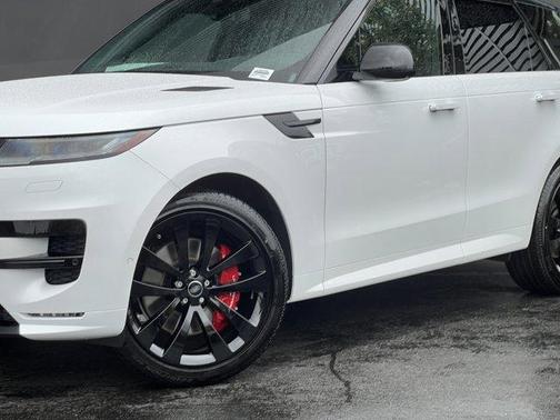 2025 Land Rover Range Rover Sport P530 Dynamic SE