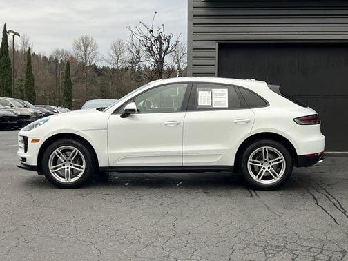 2019 Porsche Macan Base