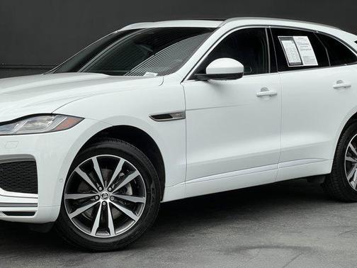 2024 Jaguar F-PACE P250 R-Dynamic S