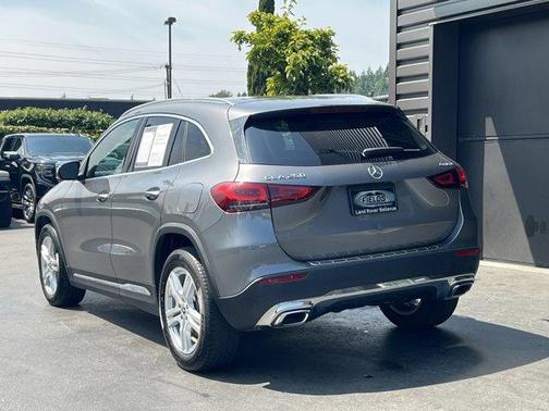 2021 Mercedes-Benz GLA 250 Base 4MATIC
