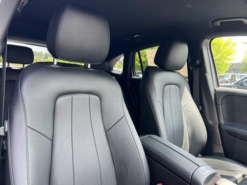 2021 Mercedes-Benz GLA 250 Base 4MATIC