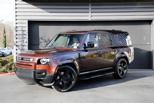 2026 Land Rover Defender P400 X-Dynamic SE