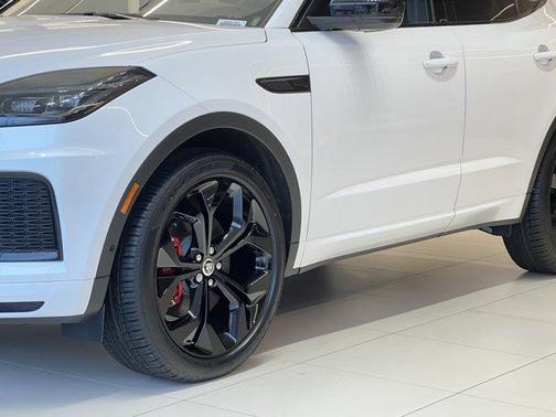 2024 Jaguar E-PACE P250 R-Dynamic SE