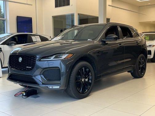 2025 Jaguar F-PACE P250 R-Dynamic S