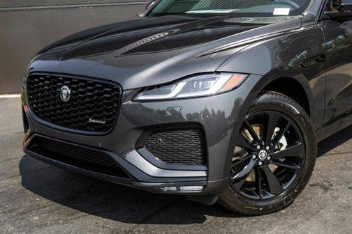 2025 Jaguar F-PACE P250 R-Dynamic S