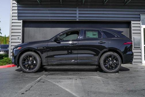 2025 Jaguar F-PACE P250 R-Dynamic S
