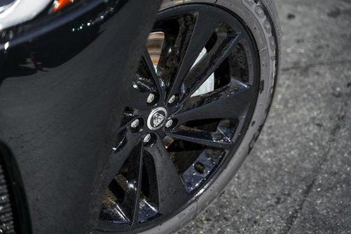 2025 Jaguar F-PACE P250 R-Dynamic S