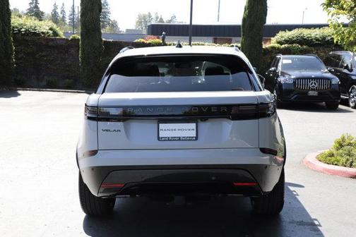 Arroios Grey 2026 Land Rover Range Rover Velar P250 Dynamic SE