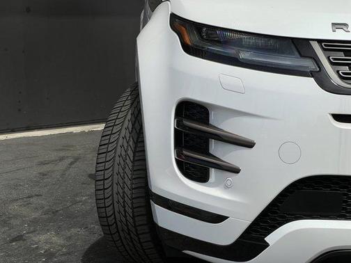 2024 Land Rover Range Rover Evoque Dynamic SE