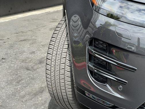 2025 Land Rover Range Rover Evoque Dynamic SE