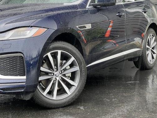 2025 Jaguar F-PACE P250 R-Dynamic S