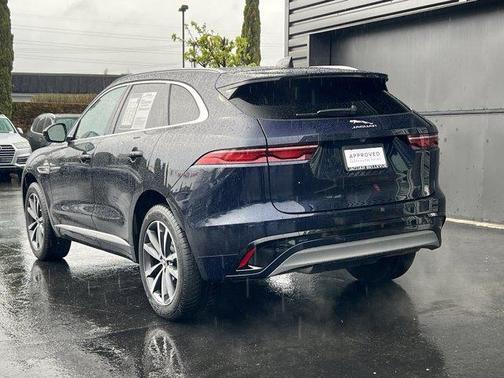 2025 Jaguar F-PACE P250 R-Dynamic S