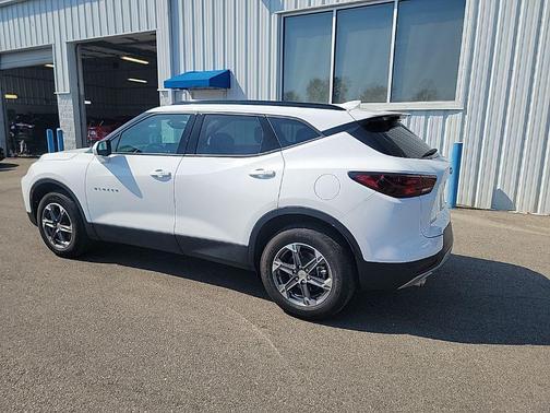 Summit White 2024 Chevrolet Blazer 2LT