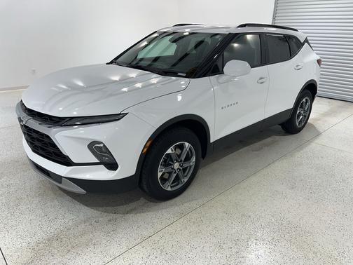 Summit White 2024 Chevrolet Blazer LT
